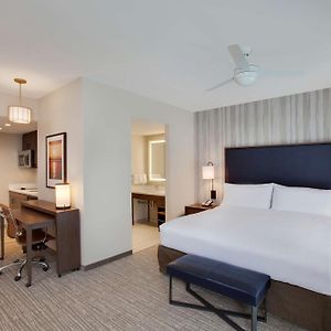 King Studio Suite Mobility Access or Non-Smoking